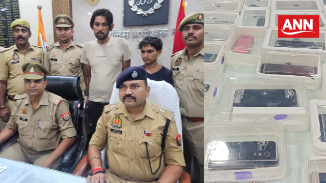 घंटाघर स्थित कार्यालय पर चोरी के मोबाइलों के आरोपियों का खुलासा करते एसपी सिटी विनायक गोपाल भोसले