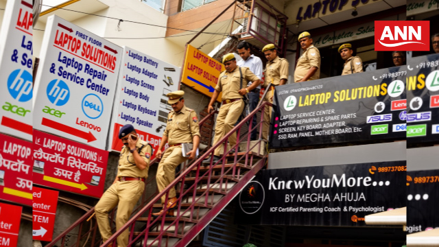 पुलिस द्वारा शहर की कोचिंगों पर की गई कार्यवाही