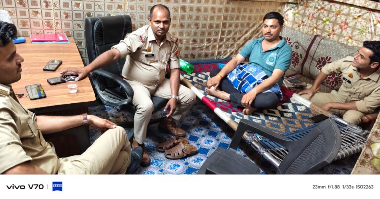 मेरठ की सत्ता परिवर्तन रैली से पहले गरमाई राजनीति, चंद्रशेखर आजाद समेत कई नेताओं को घरों में रोके जाने का आरोप
