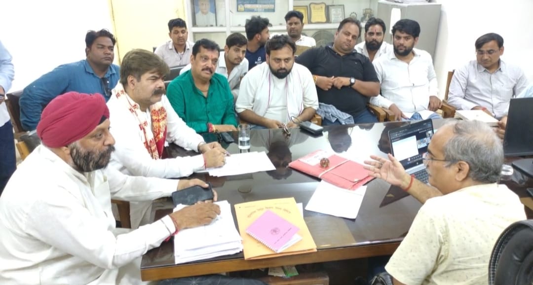 बिजली संकट पर भाजपा नेता कमल दत्त शर्मा ने मुख्य अभियंता संग की बैठक