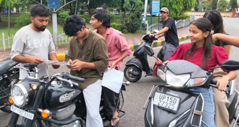 कॉलेजो में जारी रहा "छात्रों की गूंज" अभियान