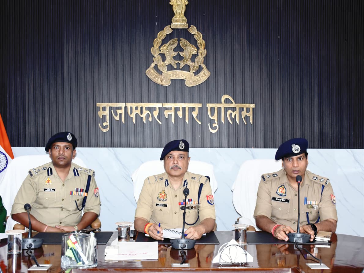 कावड़ यात्रा को लेकर मुजफ्फरनगर में बैठक करते हैं एडीजी भानु भास्कर