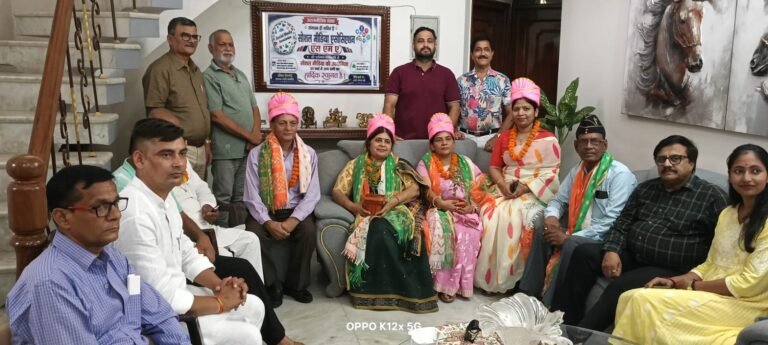 सोशल मीडिया संगठन में महिलाओं की सहभागिता