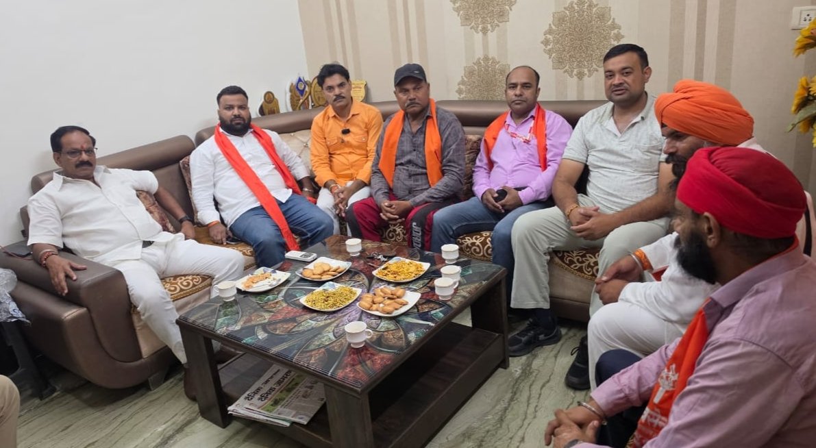 हाउस अरेस्ट शिवसेना जिला प्रमुख संदीप गर्ग