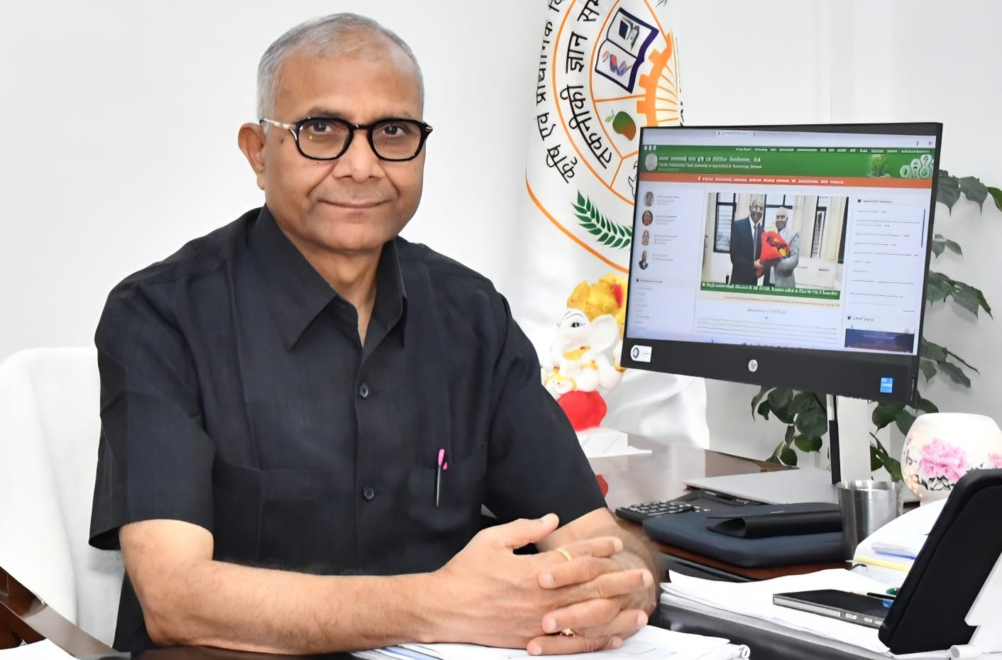 प्रो. त्रिवेणी दत्त, कुलपति