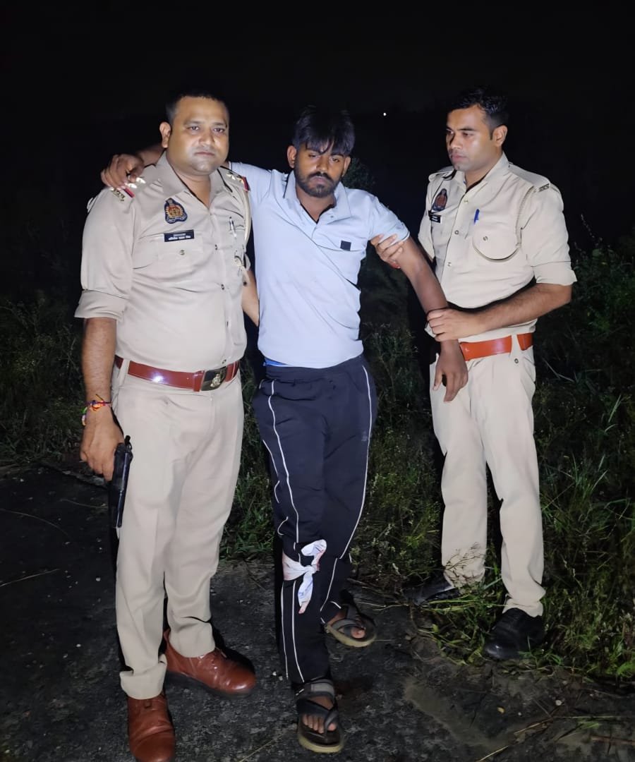 पुलिस की मुठभेड़ में घायल आरोपी