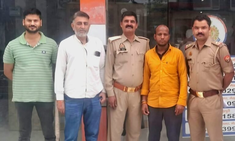 पुलिस गिरफ्त में दस हजार का इनामी