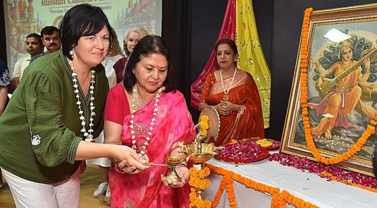 तीन दिवसीय ‘रशियन पैटर्न्स’ महोत्सव का भव्य शुभारंभ