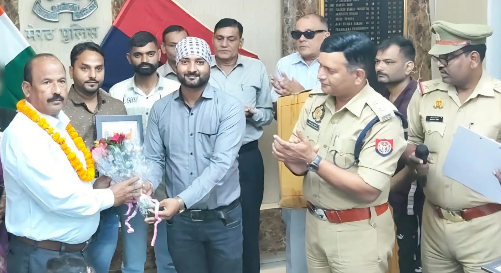 सेवानिवृत्त पुलिसकर्मियों की ससम्मान विदाई