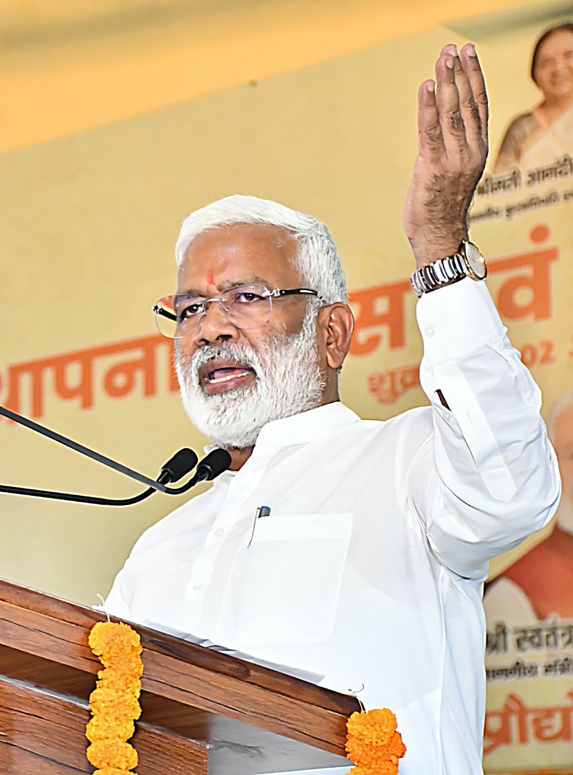 कृषि विश्वविद्यालय में स्थापना दिवस एवं रजत जयंती समारोह में आयोजित कार्यक्रम को संबोधित करते जल शक्ति मंत्री स्वतंत्र देव सिंह
