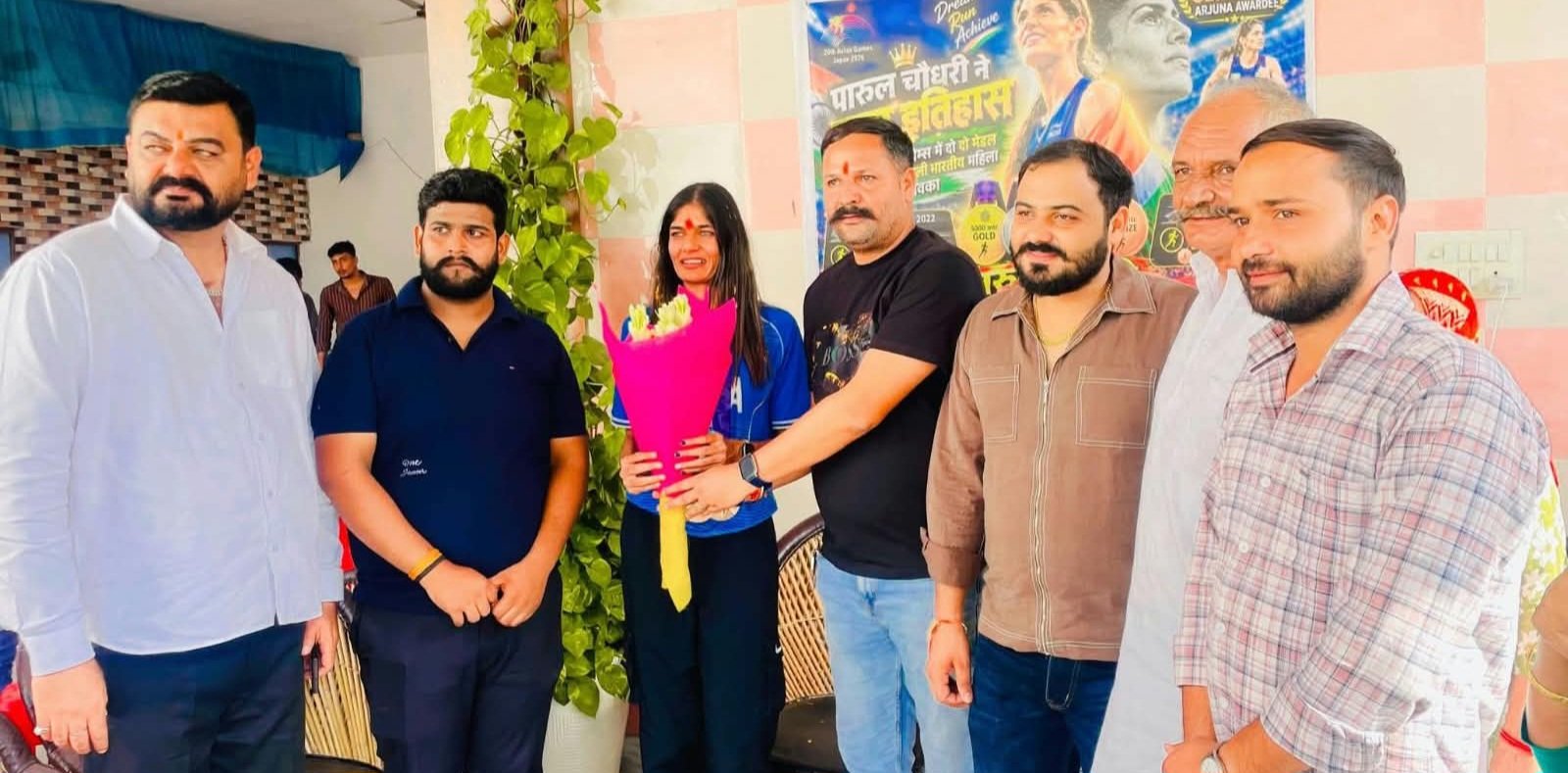एशियाई खेलों की पदक विजेता पारुल चौधरी का इकलौता गांव में किया गया स्वागत
