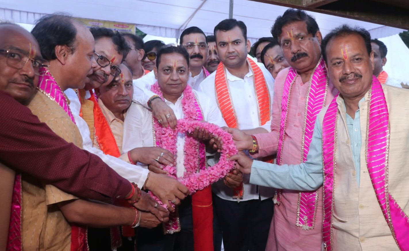वैदिक मंत्रोच्चार के साथ हुआ शहर रामलीला का भूमि पूजन