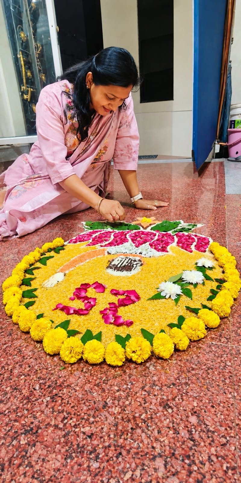 सेवा के रंग, राष्ट्र के संग’ से सजा मेरठ