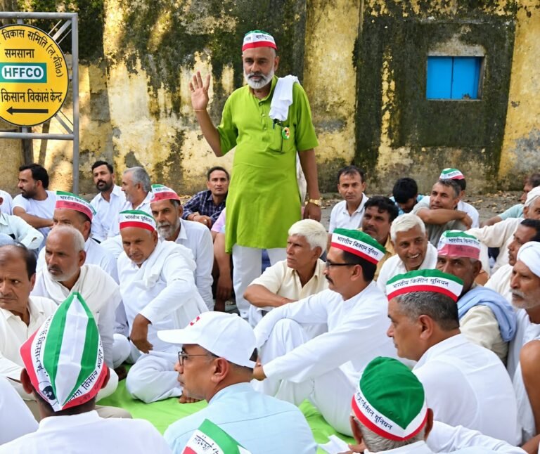 गन्ना समिति सचिव ने 20 दिन में गांववार और किसानवार हिसाब उपलब्ध कराने का दिया लिखित आश्वासन
